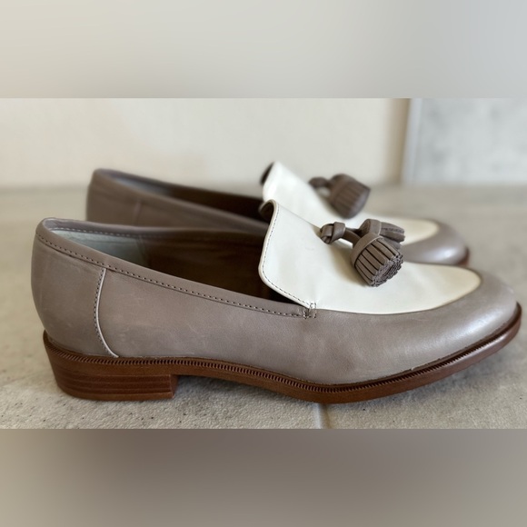 Clark’s Somerset Taylor Cinderella Loafer Tassels Gray/White Leather Womens 7.5M - Picture 5 of 16